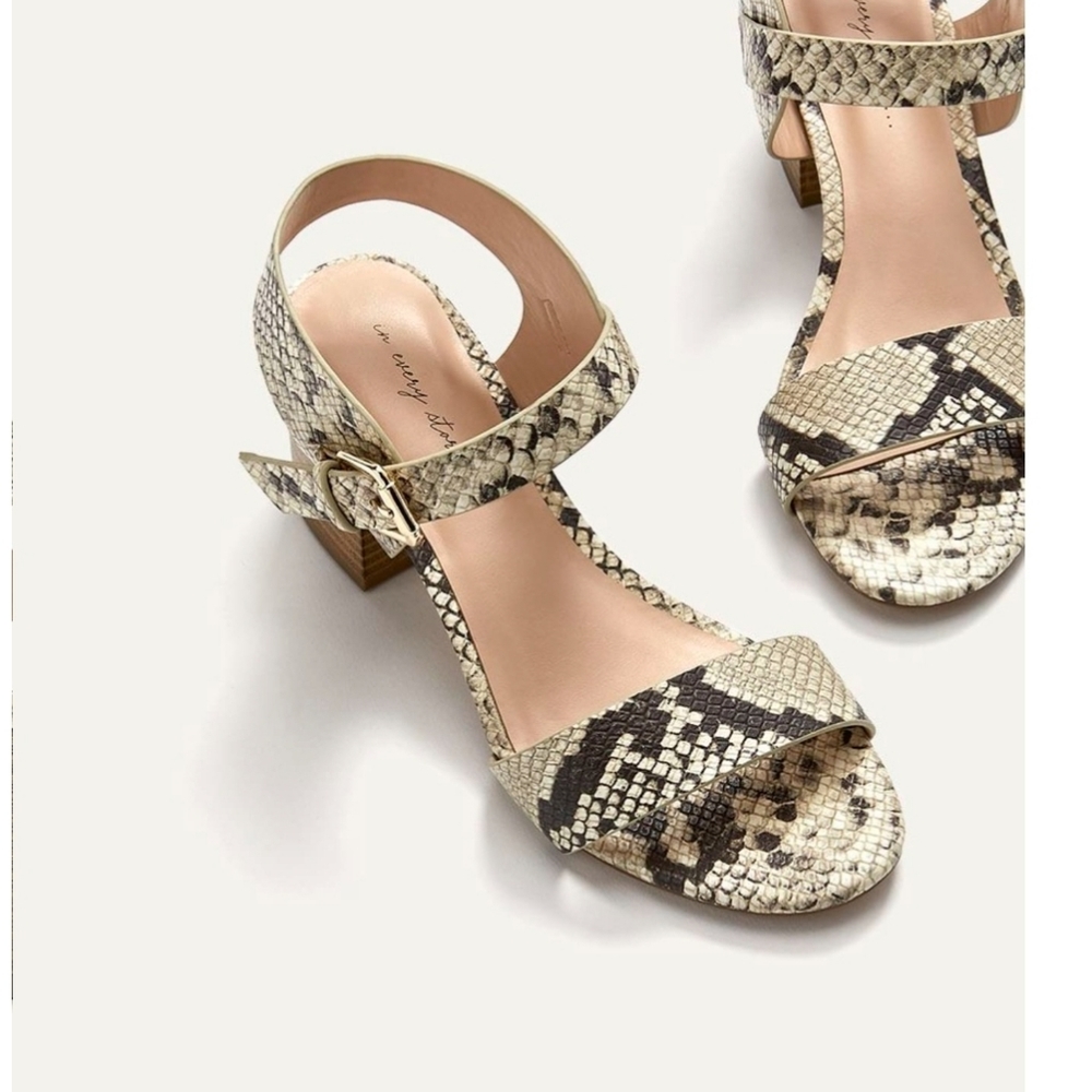 Snakeskin Print Wide Width Sandals - Size 7.5W (fits like an 8)